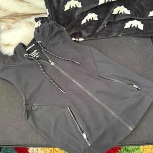 Abercrombie & Fitch Black Zip-Up Hoodie